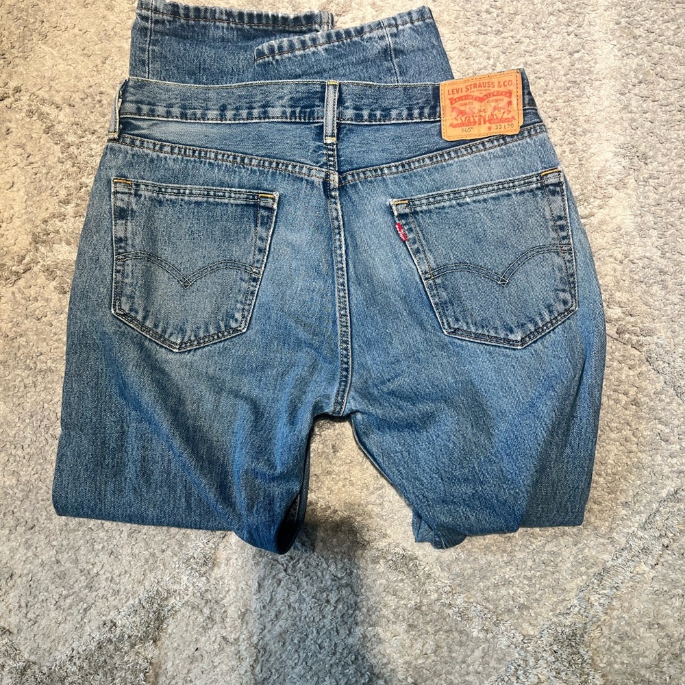 Levi's Relaxed Fit Distressed Blue Jeans 33x30